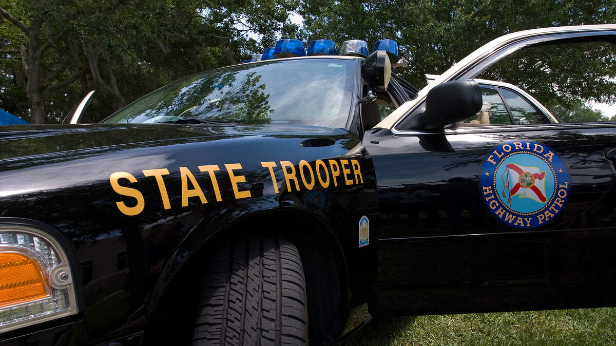 Florida Highway Patrol investigates fatal crash in Bradenton