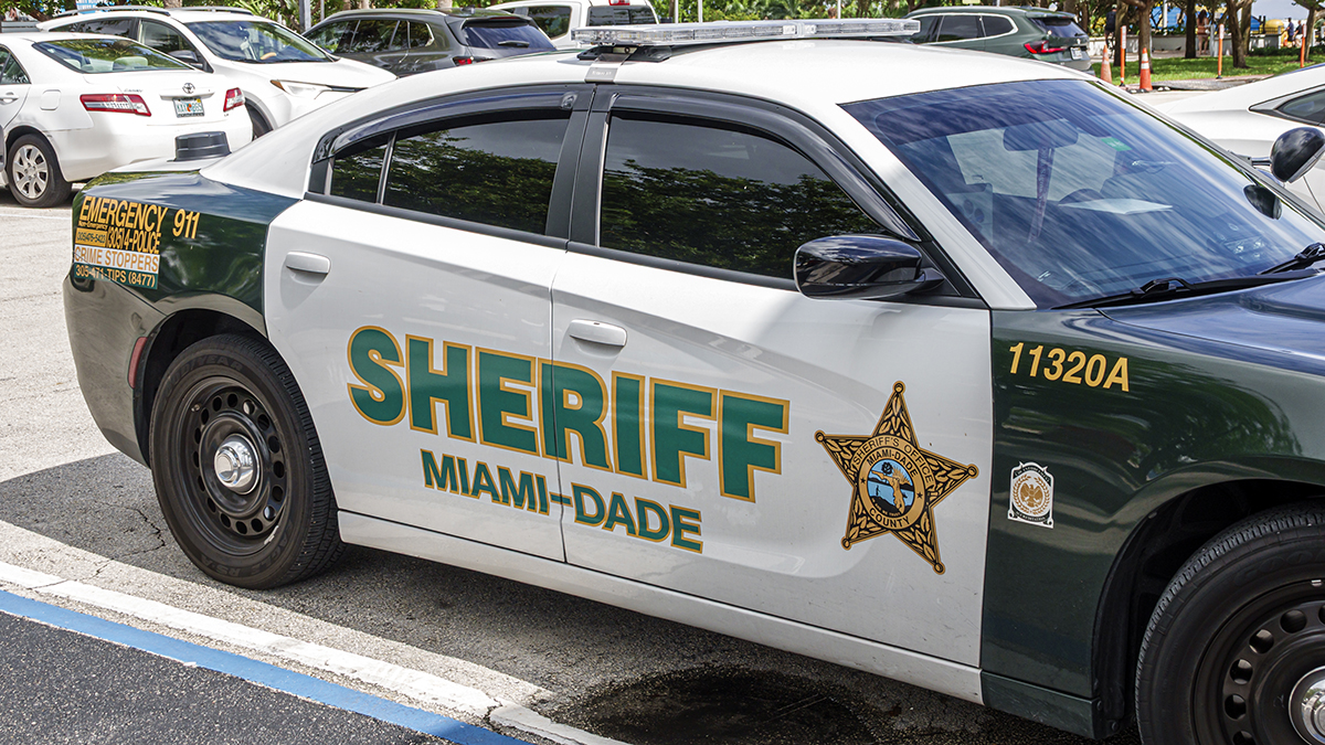 Man in custody after another man found stabbed in SW Miami-Dade, deputies say – NBC 6 South Florida