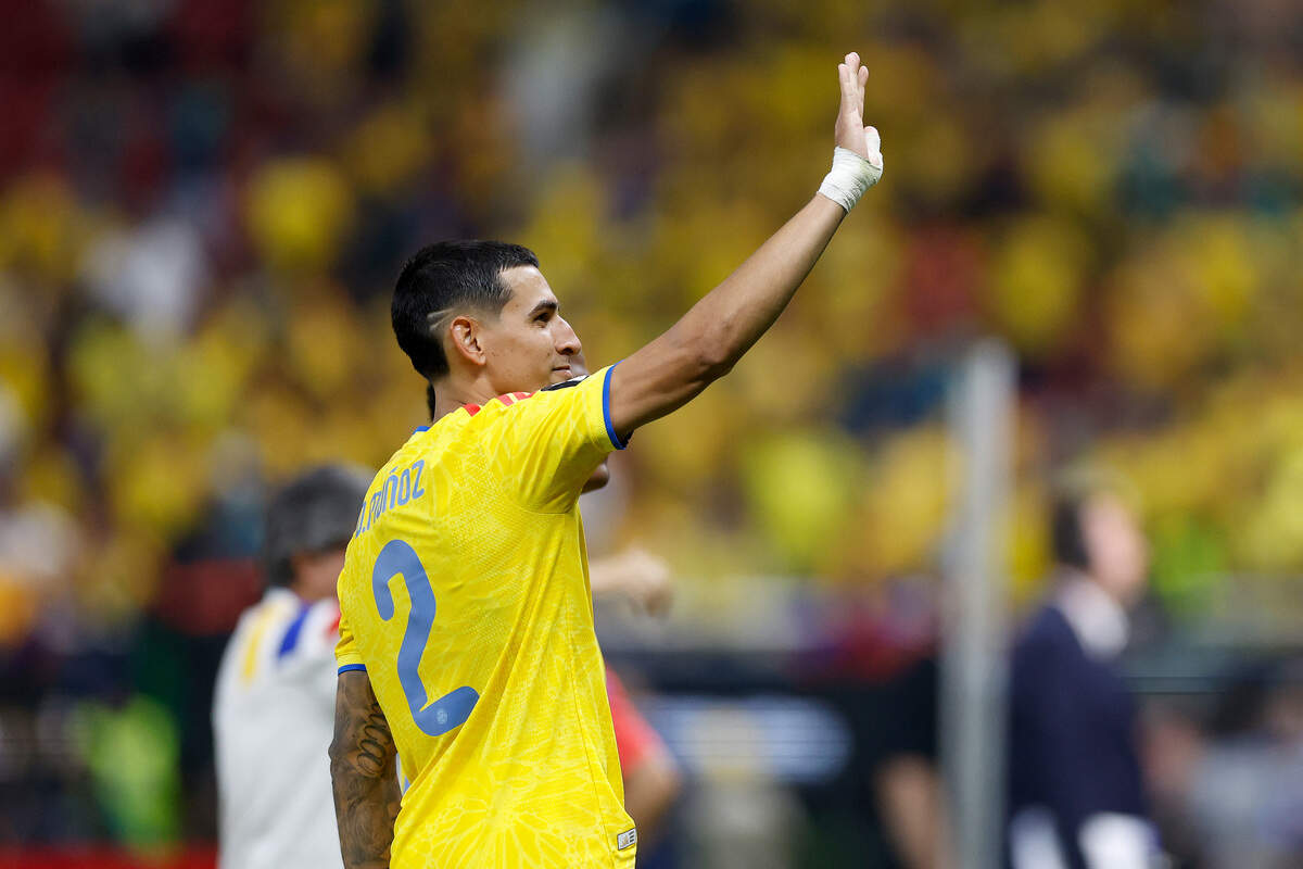Colombia's defender #02 Daniel Munoz celebrates after winning the 2026 World Cup Group K football match between Colombia and Democratic Republic of Congo at the Guadalajara Stadium in Zapopan on June 23, 2026.  (Photo by Ulises RUIZ / AFP via Getty Images)