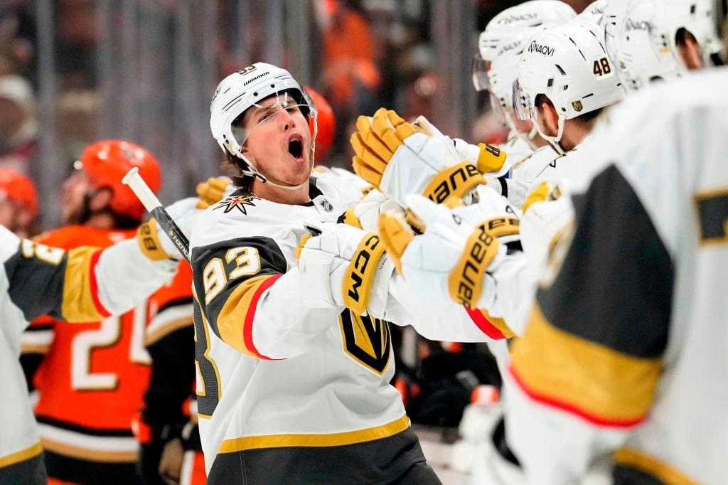 Vegas dwarfs Orlando as big-league sports city