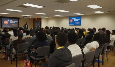 The Tampa Housing Authority has officially launched their Youth Employment Summer (YES) program and officials say it’s perfect timing when it comes to teens being busy for the summer. (Spectrum News)