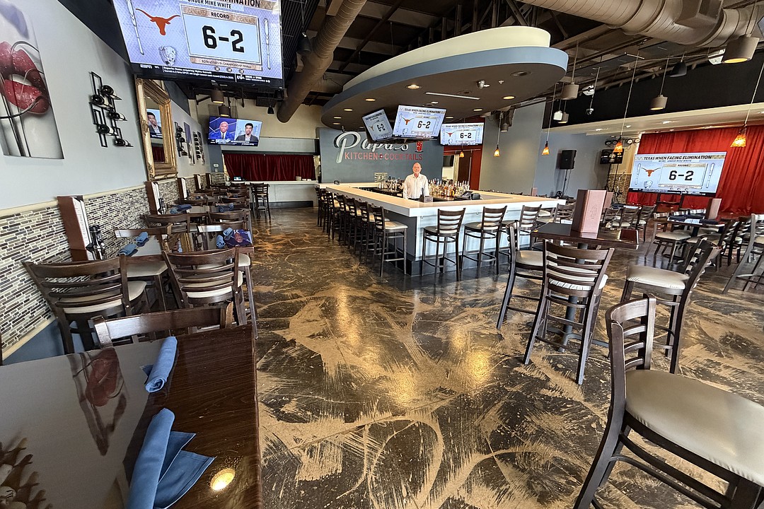 Papa’s Kitchen + Cocktails is open in San Marco