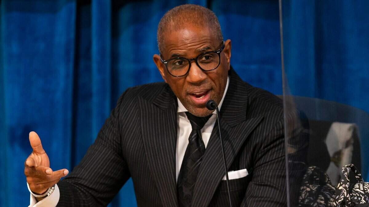 Steve Gallon’s seat on Miami-Dade school board opens up