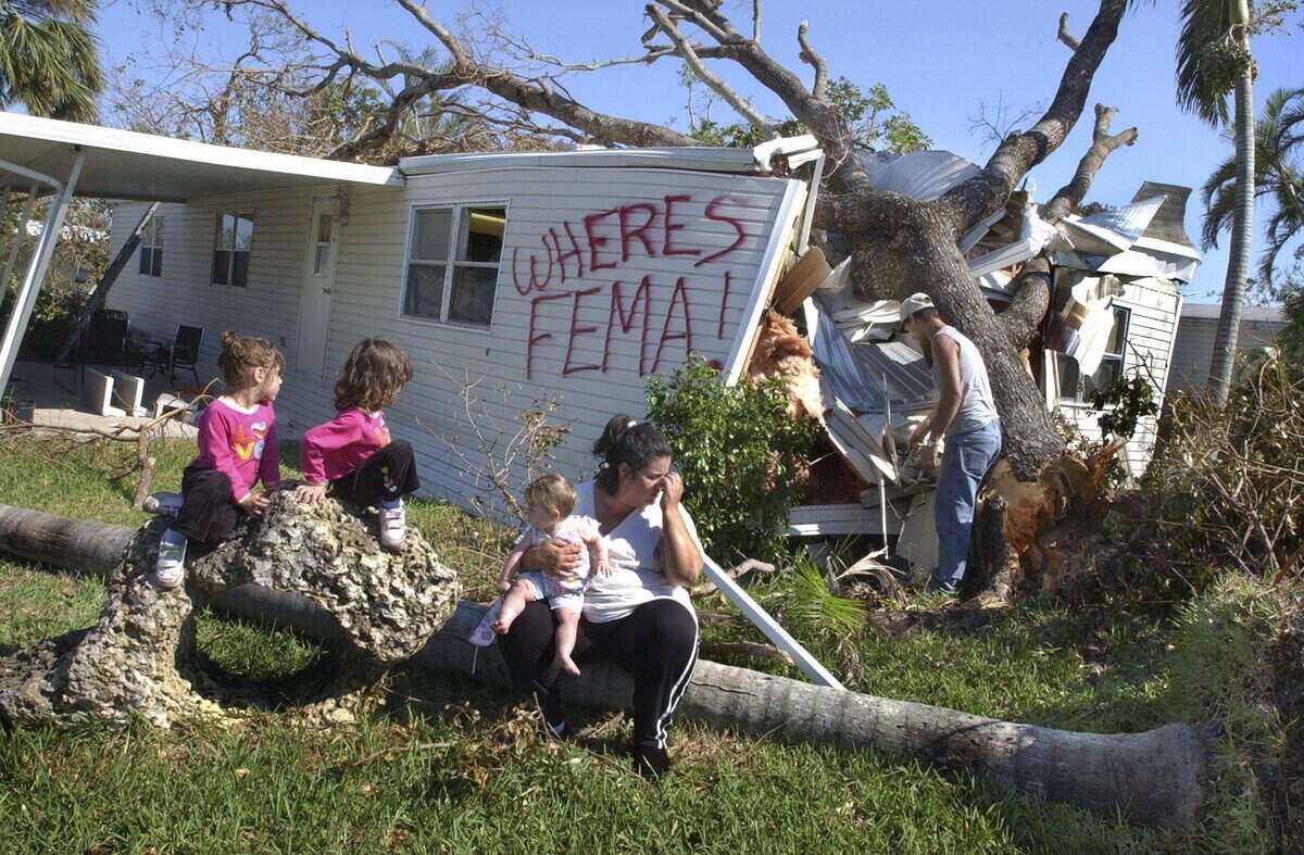 Following Hurricane Wilma's path through South Florida, the Sency family try to cope with being cut-off from jobs and life's essentials.