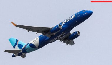 FAA investigating close call between plane registered to flight school and JetBlue plane near Fort Lauderdale