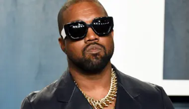 Tampa Bay NOW joins calls to cancel Ye concerts at Raymond James Stadium