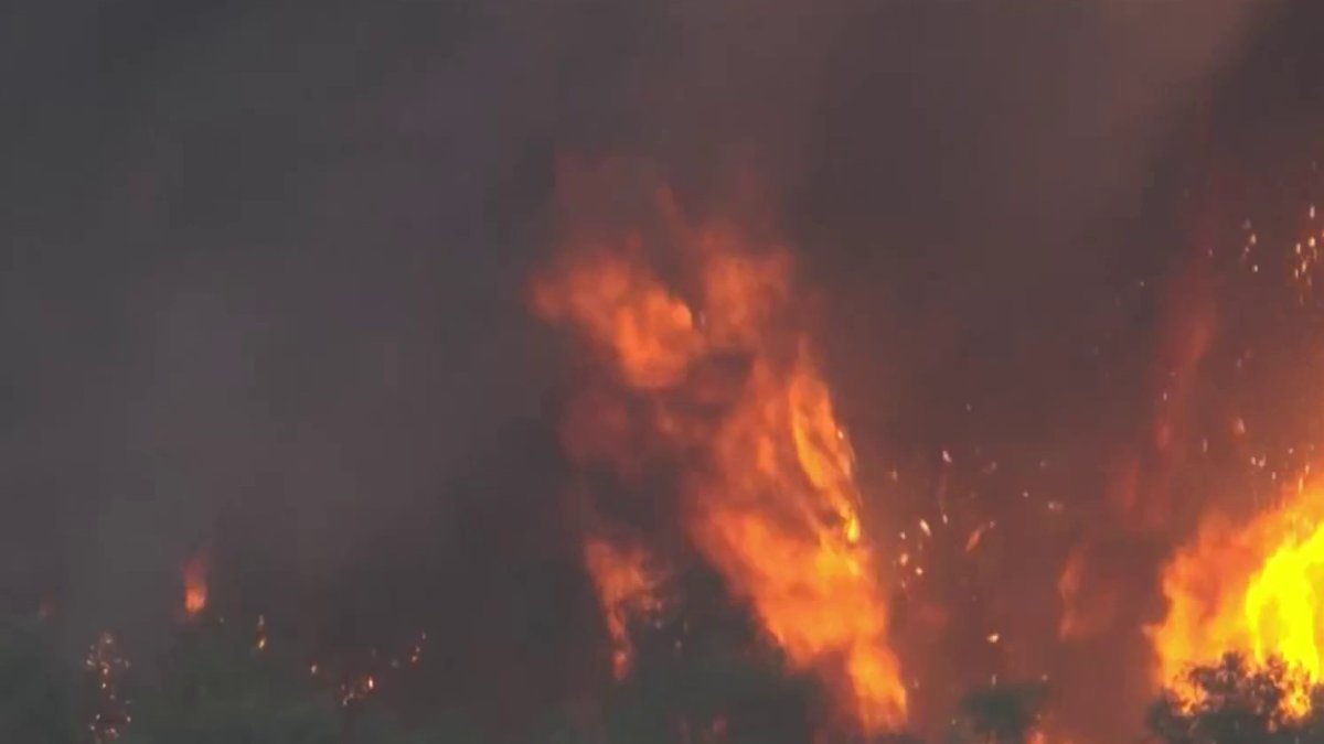 Krome Avenue and Florida’s Turnpike reopen as brush fires continue to burn – NBC 6 South Florida