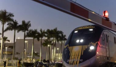 Miami-Dade County nears commuter rail deal with Brightline