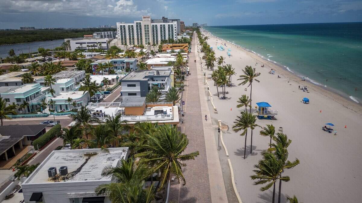 Woman found on Hollywood Beach may have been struck by boat
