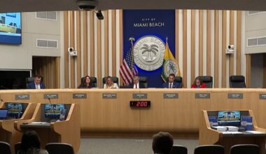 Miami Beach commissioners and mayor debate their own compensation – NBC 6 South Florida