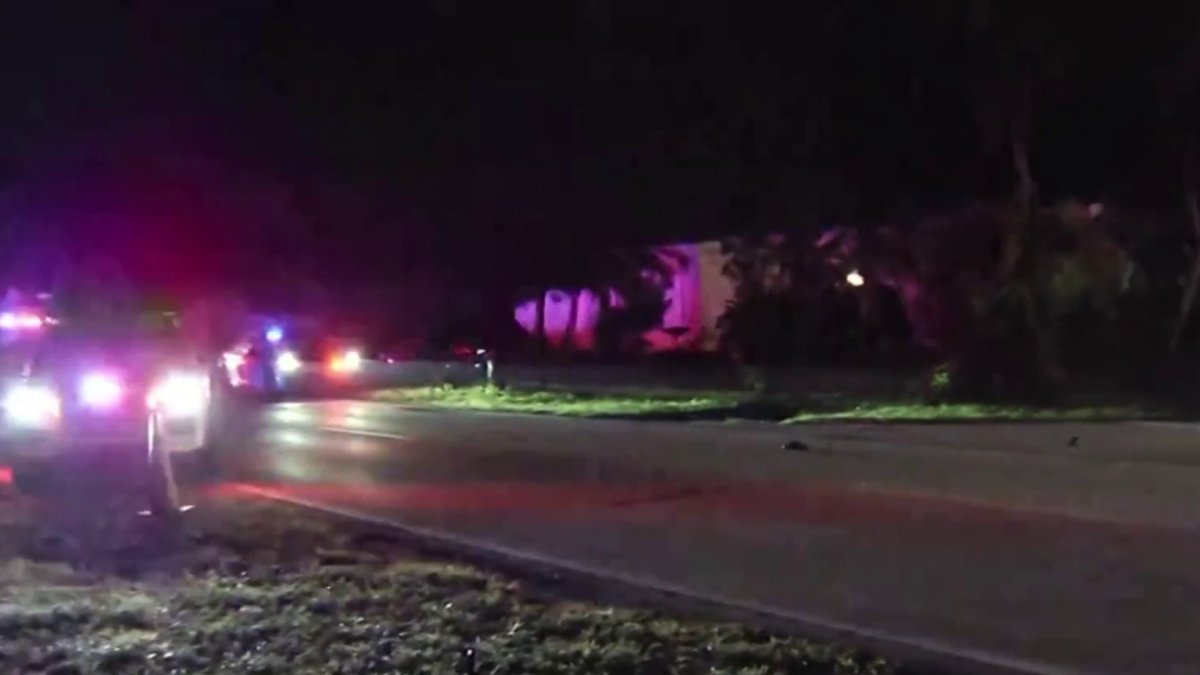 Man hospitalized after being struck by hit-and-run driver in Miami Gardens, police say – NBC 6 South Florida
