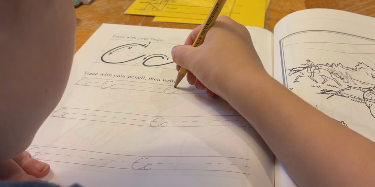 Cursive requirement returns to Florida classrooms for first time since 2010