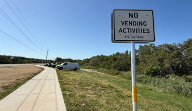The Florida Department of Transportation said guided kayak tours on Pinellas Bayway South were in violation of a state statue and cannot offer tours from there any longer (Spectrum News/Tyler O'Neill)