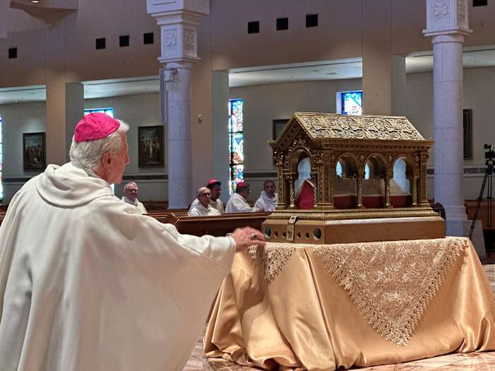 US Catholic bishops consecrated nation to the Sacred Heart at gathering in Orlando