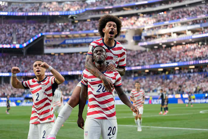 Want to watch the US men’s team play on Friday? Here’s a list of places around Jacksonville showing the World Cup