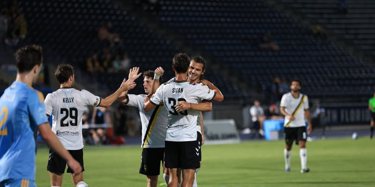 Battery score five again to win 2-5 in Jacksonville, goals by Berry, Foster, Kelly, Hughes
