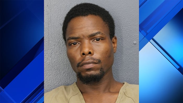 Hollywood man accused of traveling to meet minor for sex