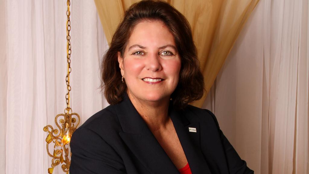 Tampa Bay banker receives Lifetime Achievement Award