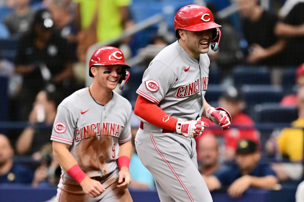Padres on deck: Skidding Reds visiting to close homestand