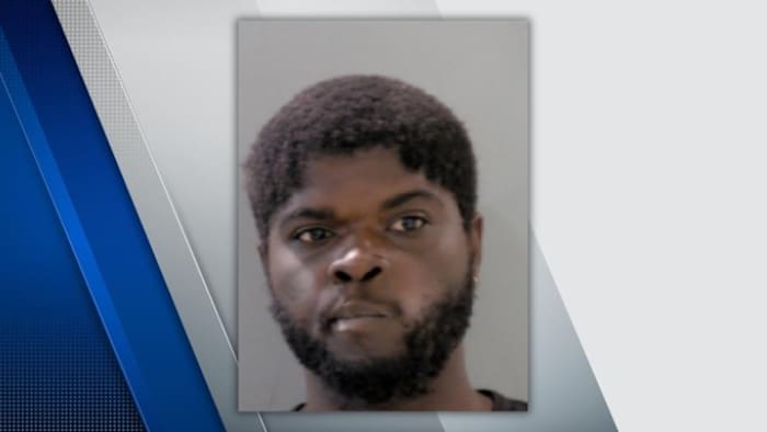 Detroit man accused of throwing tables, chairs at girlfriend in violent assault