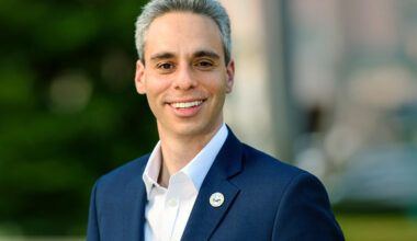 James Uthmeier backs Scott Singer in crowded CD 25 Republican primary
