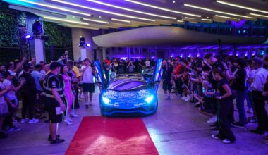 Celebrities coming to South Florida festivals