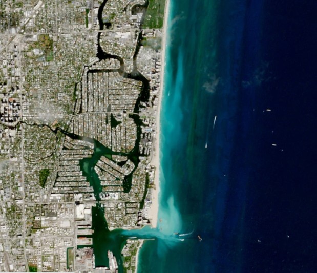 This satellite image from Jan. 9, 2026, shows sediment plumes from the Sand Bypass project drifting north along the beach. (Courtesy, Copernicus Data Space Ecosystem)