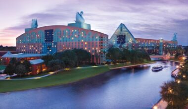 Fire causes short evacuation at Disney’s Dolphin resort: report – Orlando Sentinel