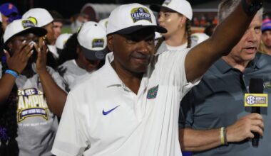 Track coach Holloway aims to extend Florida's title streak