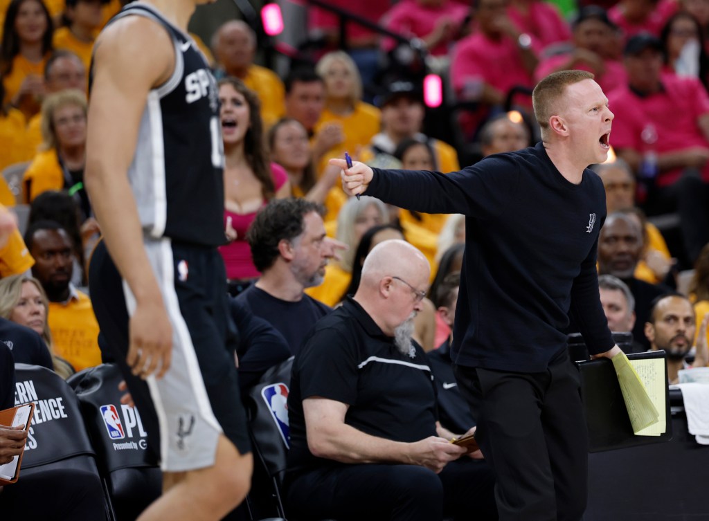 Orlando Magic coach Sean Sweeney starting to build NBA staff