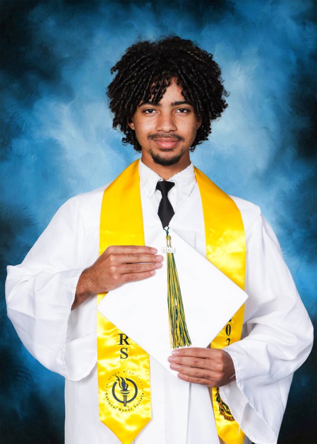 2025/2026 Oak Ridge High School Salutatorian Luis Alcantara Aguasvivas (Courtesy/Orange County Public Schools)