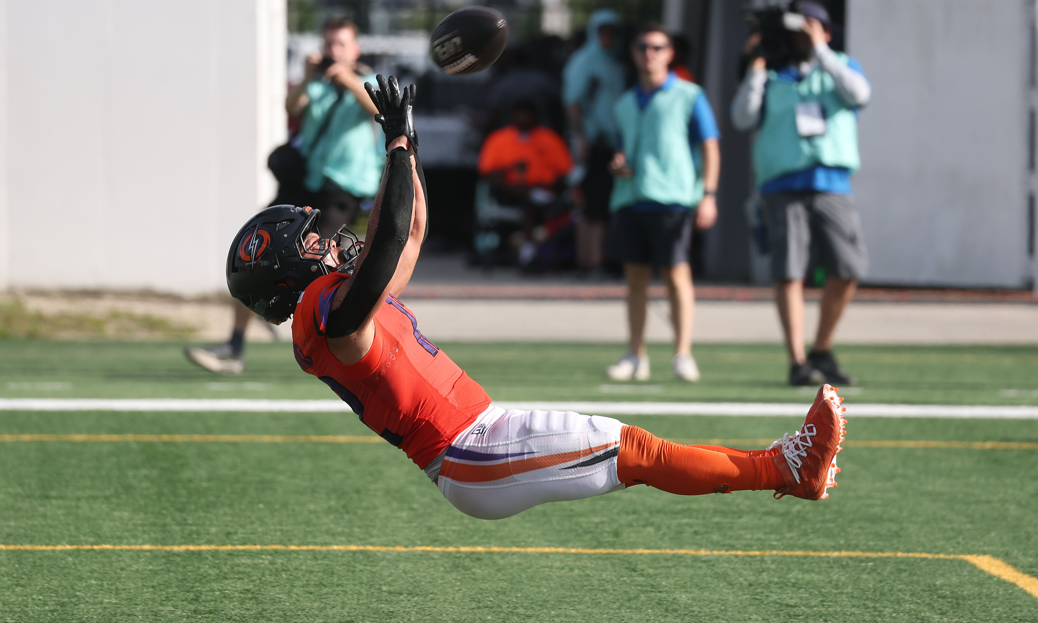 Storm receiver Chris Rowland makes an athletic touchdown catch in...