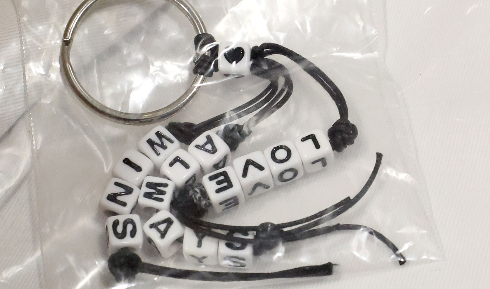 Braceletes are among artifacts and items collected after the PULSE...