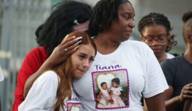 Pictures: Vigil For Children Killed by Father – Orlando Sentinel