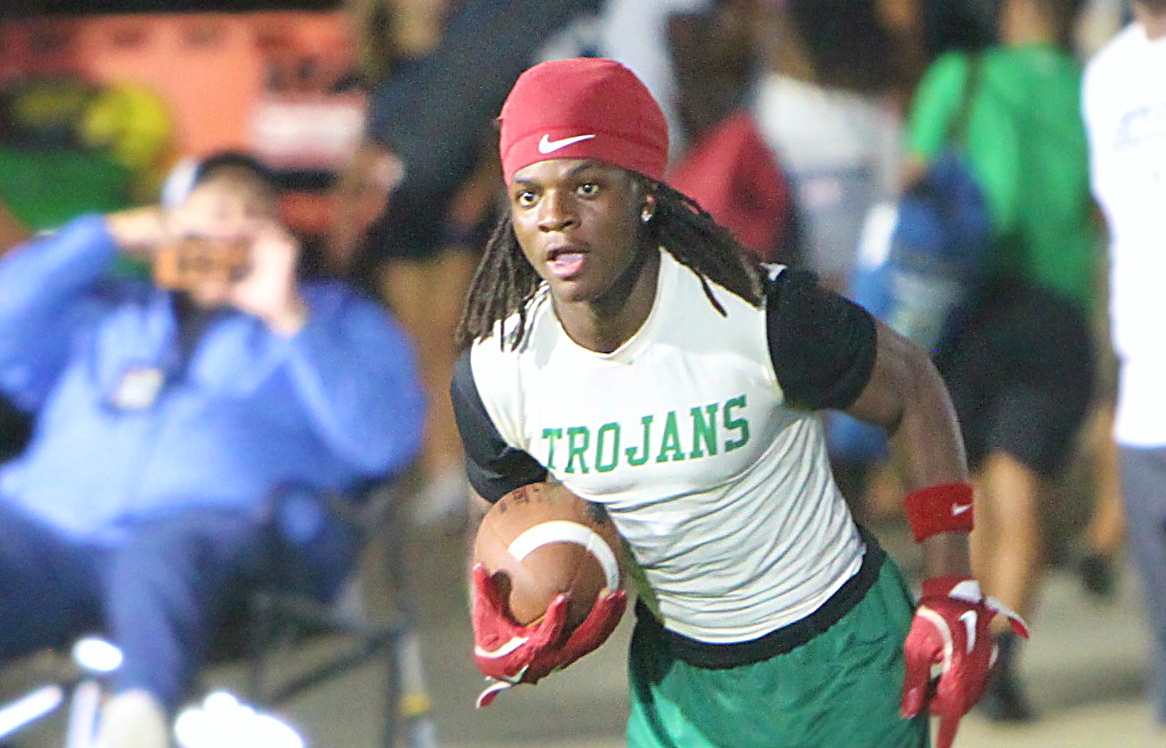 Evans senior recevier Caleb Cawanis Leonard at the UCF 7on7...