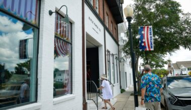 Winter Park-based Rifle Paper closing warehouse, laying off 74