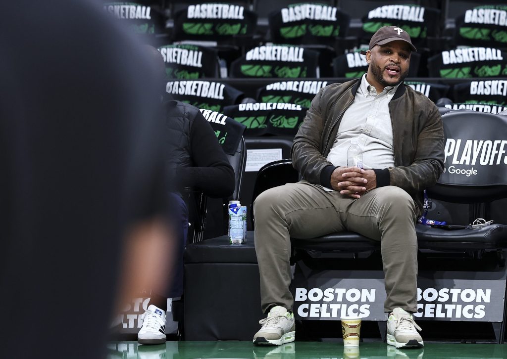 Sixers promote ex-Magic All-Star Jameer Nelson to executive VP