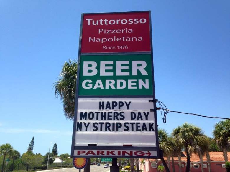 Tuttorosso Pizzeria & Restaurant 