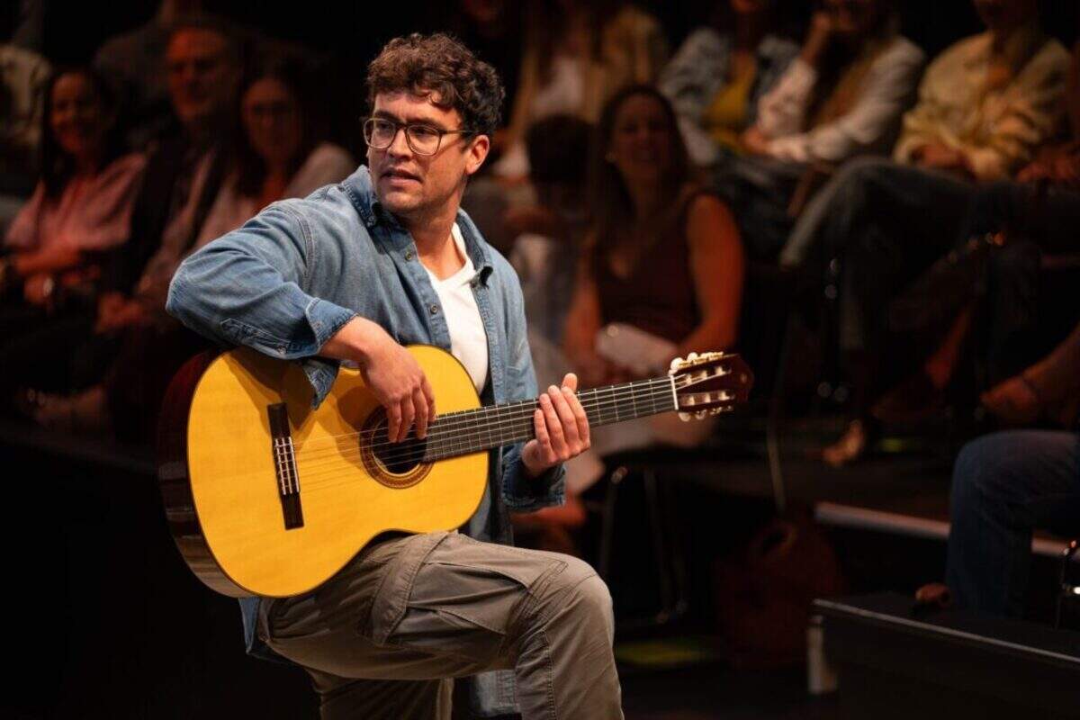 The first actor that came to mind to bring to life “Todo Lo Que No Dije” (“Everything I Didn’t Say”) was Christian McGaffney.