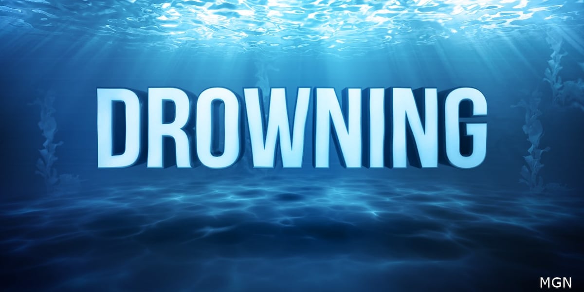 Teenager drowns trying to save 5 year old at Lake Jacksonville, police say