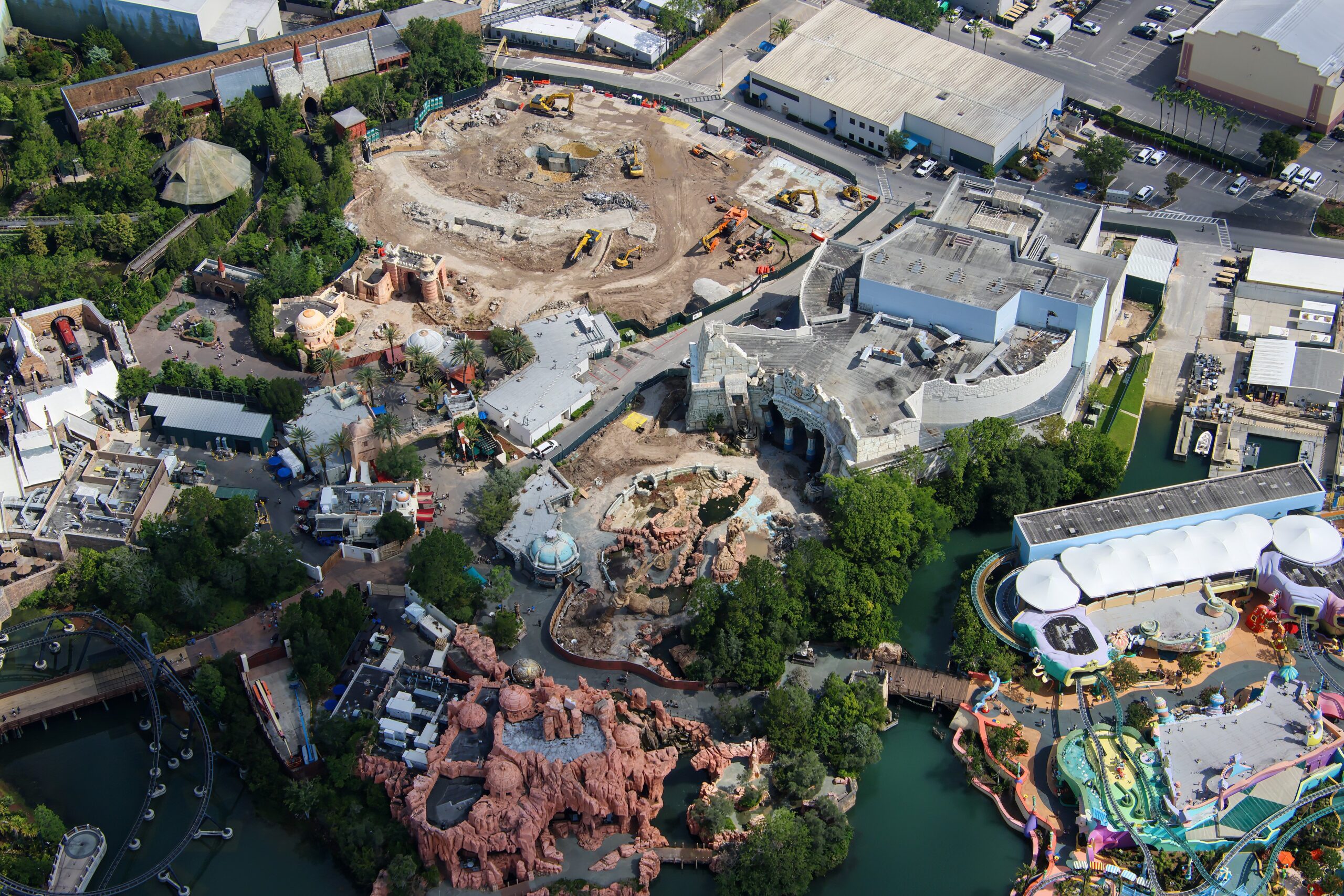 The latest photos from aerial photographer @bioreconstruct show that the former home of The Eighth Voyage of Sindbad has been reduced to a cleared demolition site.