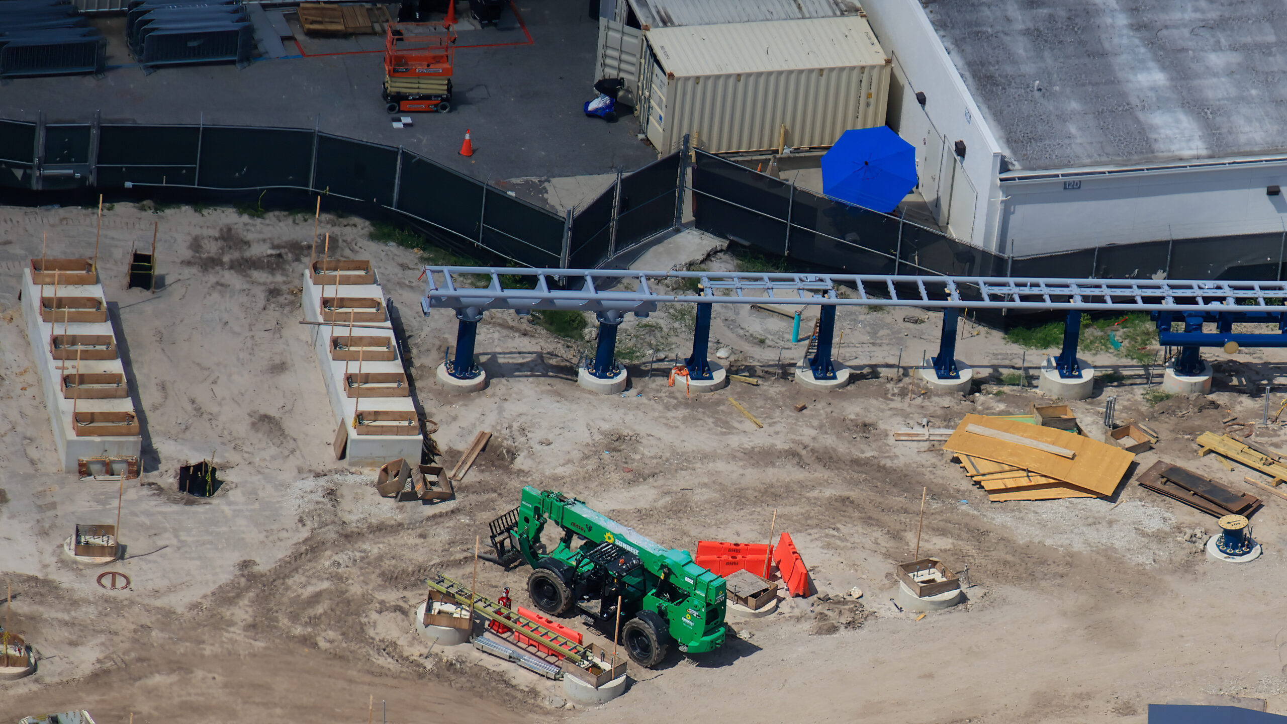 Crews are working at a steady pace throughout the Fast and Furious: Hollywood Drift coaster at Universal Studios Florida, as seen in new photos by photographer @bioreconstruct on X.