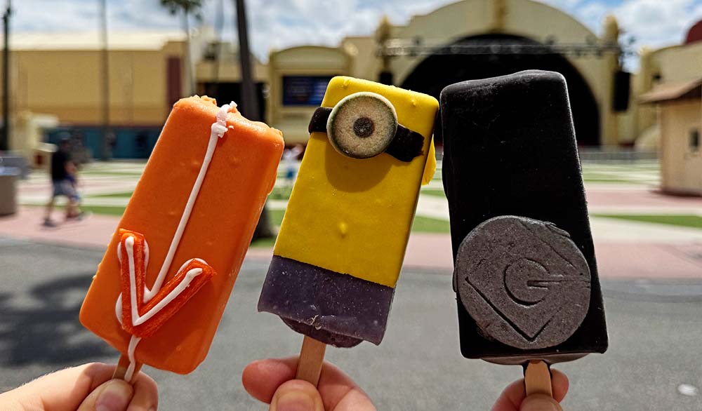 Minion Popsicles at Universal Studios in Orlando, FL