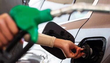Florida gas prices drop ahead of Independence Day travel