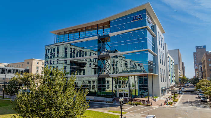Moody’s upgraded JEA’s electric bond ratings — but warned governance turmoil could drag them down
