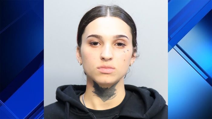 Woman told man she’d shoot him after Kendall Drive crash unless he sent $50 on Cash App: FHP