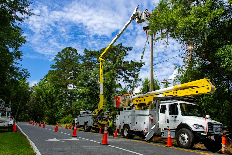 City of Tallahassee line crews at work.