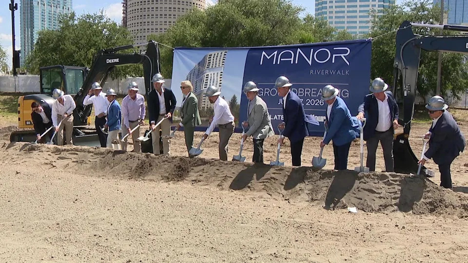 <div>Developers broke ground Wednesday on an $800 million mixed-use development at 101 S. Parker St. in downtown Tampa.</div>