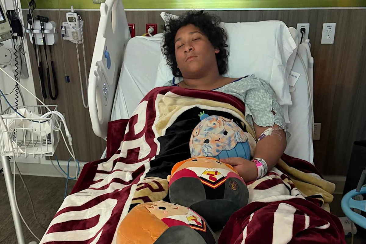 Teen Hospitalized for Flesh-Eating Bacteria After Swimming with Siblings in Florida