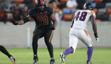 Houston Gamblers Tackle Gottlieb Ayedze Signs With Miami Dolphins